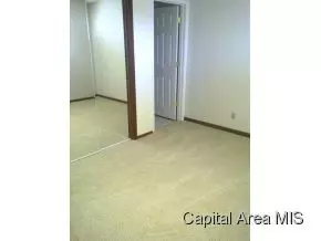 357 Durkin Dr, Springfield, IL 62704 photo 7