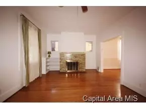 829 S State St, Springfield, IL 62704 photo 6