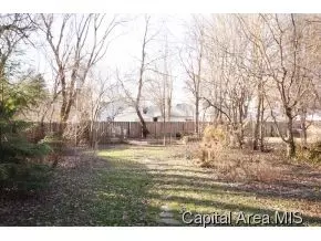 829 S State St, Springfield, IL 62704 photo 5