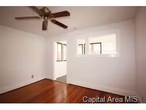 829 S State St, Springfield, IL 62704 photo 13