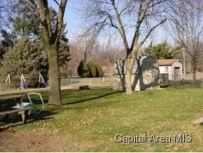 2709- Delaware Dr, Springfield, IL 62702 photo 6