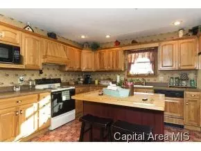 3321 Red Bud, Springfield, IL 62712 photo 6