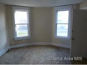 1105 N 4th St, Springfield, IL 62702 photo 5