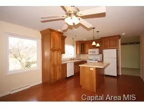 2 Lamplighter Ln, Springfield, IL 62712 photo 10