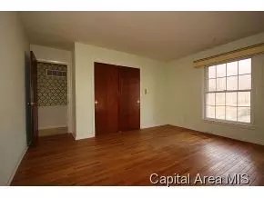 2 Lamplighter Ln, Springfield, IL 62712 photo 6