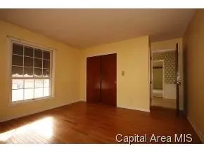 2 Lamplighter Ln, Springfield, IL 62712 photo 17