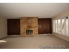 2 Lamplighter Ln, Springfield, IL 62712 photo 13