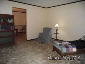 433 Yeoman, Springfield, IL 62704 photo 3