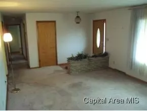 32 Villanova, Springfield, IL 62703 photo 2