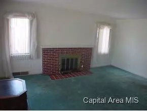 2068 N 6th Street St, Springfield, IL 62702 photo 4
