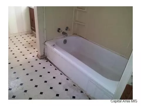 1804 S 13th, Springfield, IL 62703 photo 1