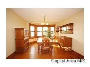 4221 S 3rd, Springfield, IL 62703 photo 9