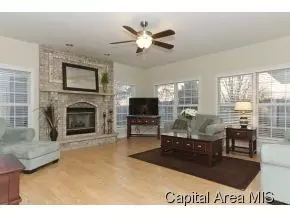 309 Keystone, Chatham, IL 62629 photo 5