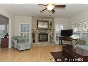 309 Keystone, Chatham, IL 62629 photo 7