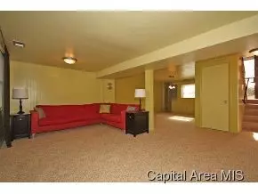 2211 Warwick, Springfield, IL 62704 photo 8