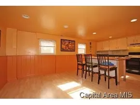 2211 Warwick, Springfield, IL 62704 photo 11