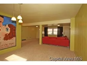 2211 Warwick, Springfield, IL 62704 photo 7