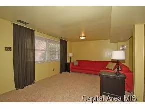 2211 Warwick, Springfield, IL 62704 photo 6