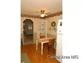900 N Osburn, Springfield, IL 62702 photo 11