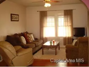 2553 S 7th, Springfield, IL 62703 photo 3
