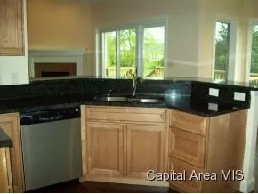 3616 Crystal Spg, Springfield, IL 62711 photo 5