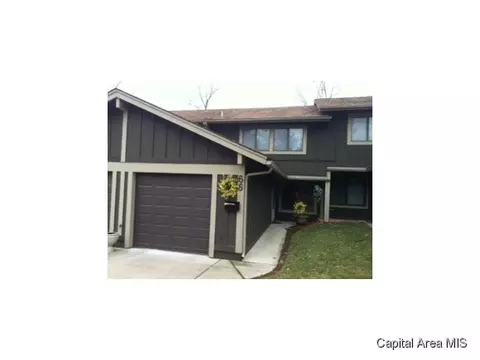 66 Trailridge, Springfield, IL 62704 photo 1