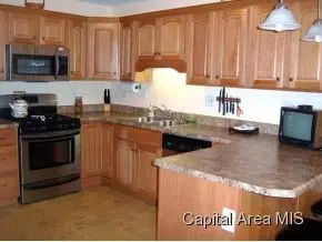 4813 Savoy Dr, Springfield, IL 62707 photo 4