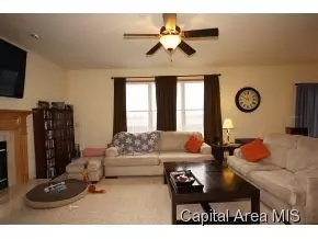 4809 Greenbriar, Springfield, IL 62711 photo 6