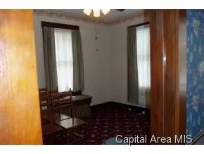 121 S Douglas Ave, Springfield, IL 62704 photo 7