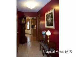 8028 Wilson Ter, Springfield, IL 62712 photo 4