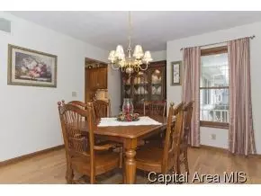 8028 Wilson Ter, Springfield, IL 62712 photo 15
