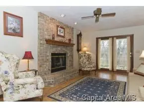 8028 Wilson Ter, Springfield, IL 62712 photo 5