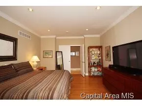6408 Twelve Oaks Ct, Springfield, IL 62712 photo 13