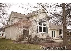 6408 Twelve Oaks Ct, Springfield, IL 62712 photo 2