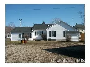 115 N Pne, Bluffs, IL 62621 photo 2