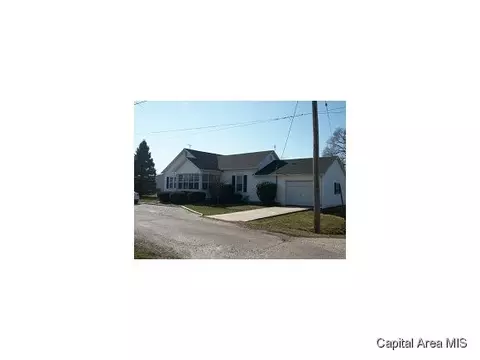 115 N Pne, Bluffs, IL 62621 photo 1