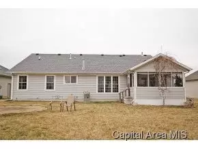 1020 Post Rd, Springfield, IL 62712 photo 3
