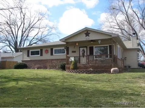 205 S Mill St, Athens, IL 62613 photo 1