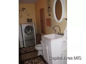 205 S Mill St, Athens, IL 62613 photo 10