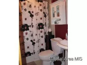205 S Mill St, Athens, IL 62613 photo 11