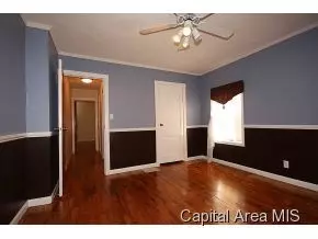 2421 Holmes, Springfield, IL 62704 photo 17