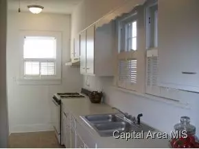 1606 E Adams St, Springfield, IL 62703 photo 5