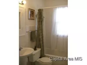 1606 E Adams St, Springfield, IL 62703 photo 7