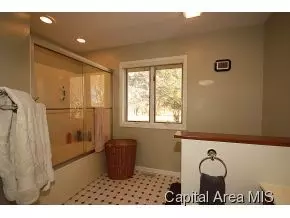3467 Spaulding Orchard Rd, Springfield, IL 62711 photo 15