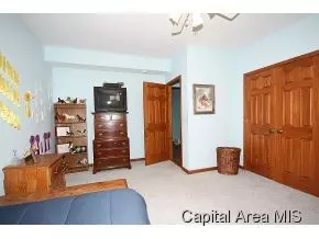 3467 Spaulding Orchard Rd, Springfield, IL 62711 photo 17