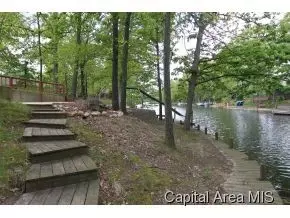 11006 Arrowhead, Plainview, IL 62685 photo 5