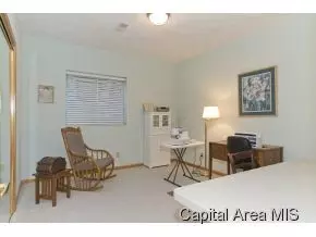 2204 Greenside Dr, Springfield, IL 62704 photo 21