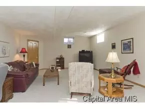 2204 Greenside Dr, Springfield, IL 62704 photo 18