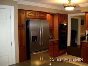 9 Glen Eagle Dr, Springfield, IL 62704 photo 5