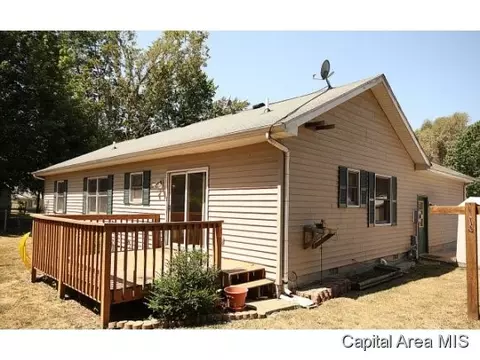 112 E Colburn, Loami, IL 62661 photo 3